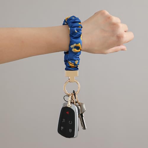 Blue Floral Scrunchie Wristlet Keychain– Tarnish-Resistant Key Ring - color: Green