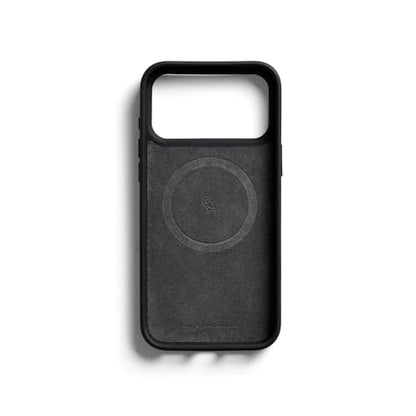 Bellroy Phone Case for iPhone 17 Pro Max (Leather Phone case) - Black - color: Black