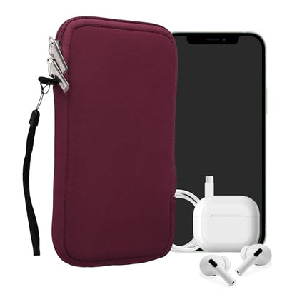 kwmobile Universal Phone Pouch Size XL - 6.7/6.8" - Neoprene Smartphone Pouch with Zip - Water-Repellent Mobile Phone Case - Sleeve in Berry - color: berry, size: XL - 6.7/6.8"