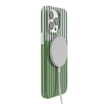 Casely iPhone 14 Pro Case | Clubhouse | Fairway Stripes | Compatible with MagSafe | Classic Ultra Thin Design - color: Clubhouse | Fairway Stripes, size: Iphone 14 Pro