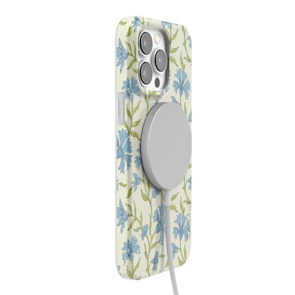 Casely iPhone 14 Pro Case | Garden Breeze | Seaside Vines | Compatible with MagSafe | Classic Ultra Thin Design - color: Garden Breeze | Seaside Vines, size: Iphone 14 Pro