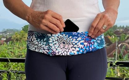 BANDI Running Belt for Women & Men – USA Made No-Bounce Adjustable Waist Pack & Secure Fanny Pack – Fits All Phones, Gels & Essentials – Zipper-Free, Medical Device Friendly - color: Kiku