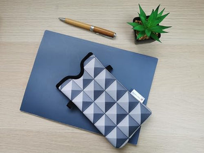 Tainada Neoprene Crossbody Neck Phone Sleeve Pouch (Silver Gray Geometric) - color: 3d Silver Gray Geometric