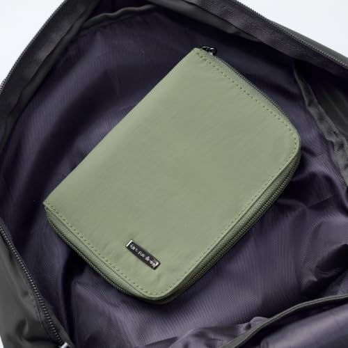 Travelon RFID Blocking Passport Zip Wallet - color: Moss