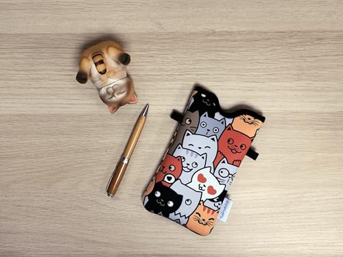 Tainada Neoprene Neck Cell Phone Pouch w/Crossbody Strap (Cat Paw Pattern) | For cat lovers; Small water-resistant shockproof lightweight cellphone sleeve bag w/adjustable lanyard; Fits most smartphones - color: Cat Paw Pattern