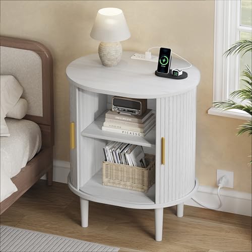 DHH Mid Century Modern Nightstand with Charging Station, Fluted Accent Side Table with Sliding Door & Adjustable Shelf, End Table for Small Space, Living Room, Bedroom,Sofa Couch(1, White) - color: Grayish White