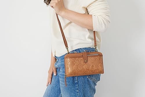 The Sak Iris Smartphone Crossbody Purse - Small Women's Cellphone Bag & Wallet For Everyday- Convertible Wristlet With Zipper | Fits Most Smartphones, Card Slots & Zip Pocket, Detachable Wristlet & Crossbody Straps, Hands-Free for Travel & Errands - color