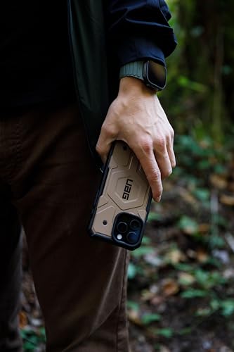 URBAN ARMOR GEAR UAG Designed for iPhone 16 Pro Max Case 6.9" Pathfinder - Compatible with MagSafe Charging Rugged Shockproof Anti-Slip Military Grade Protective Cover, Black