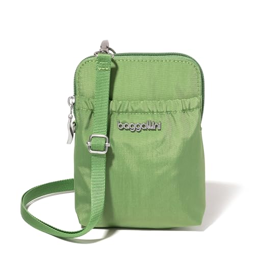 Baggallini RFID Bryant Pouch - color: Moss