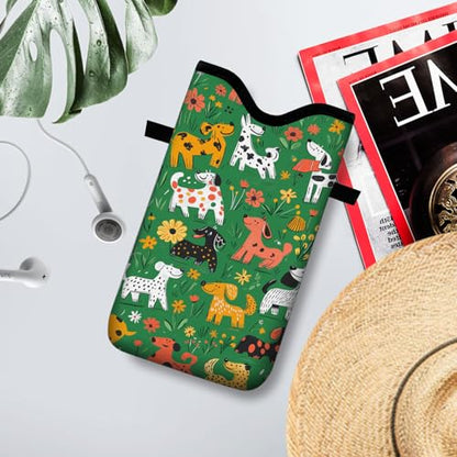 Neoprene Cell Phone Sleeve Pouch Case Bag with Crossbody Strap Neck Lanyard for Women 7.1 X 3.9 in Green Dog - color: Green Dog