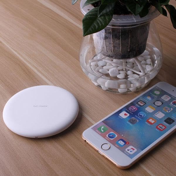 Wireless Charger Fast 7.5W and 10W Compatible with iPhone 16e, Charging Pad Slim