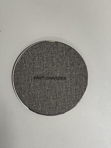 Ultra-Thin 30W Wireless Charging Pad, Slim Profile, Fast Charging Technology