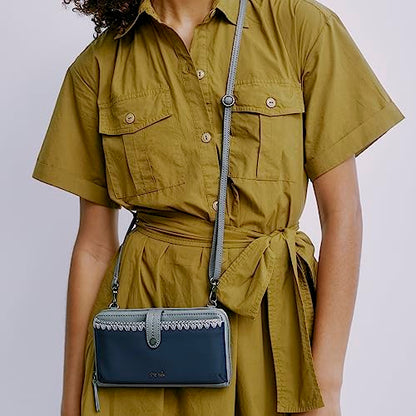 The Sak Iris Smartphone Crossbody Purse - Small Women's Cellphone Bag & Wallet For Everyday- Convertible Wristlet With Zipper | Fits Most Smartphones, Card Slots & Zip Pocket, Detachable Wristlet & Crossbody Straps, Hands-Free for Travel & Errands - color