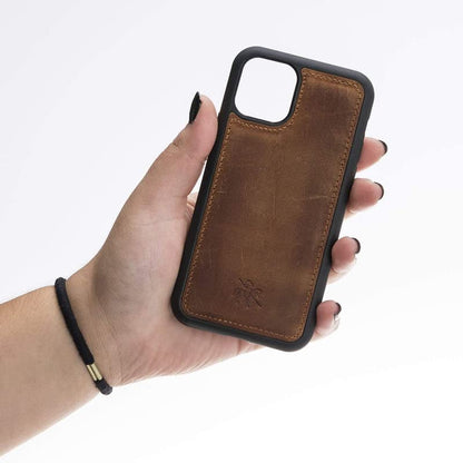 Venito Lucca Leather Case Compatible with iPhone 11 (6.1 inch) – Extra Secure with Padded Back Cover (Antique Brown) - color: Antique Brown, size: iPhone 11